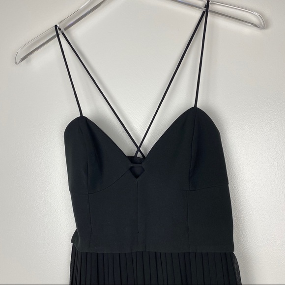 NICHOLAS Black Pleated Dress Spaghetti Cami V Neck - Picture 2 of 8
